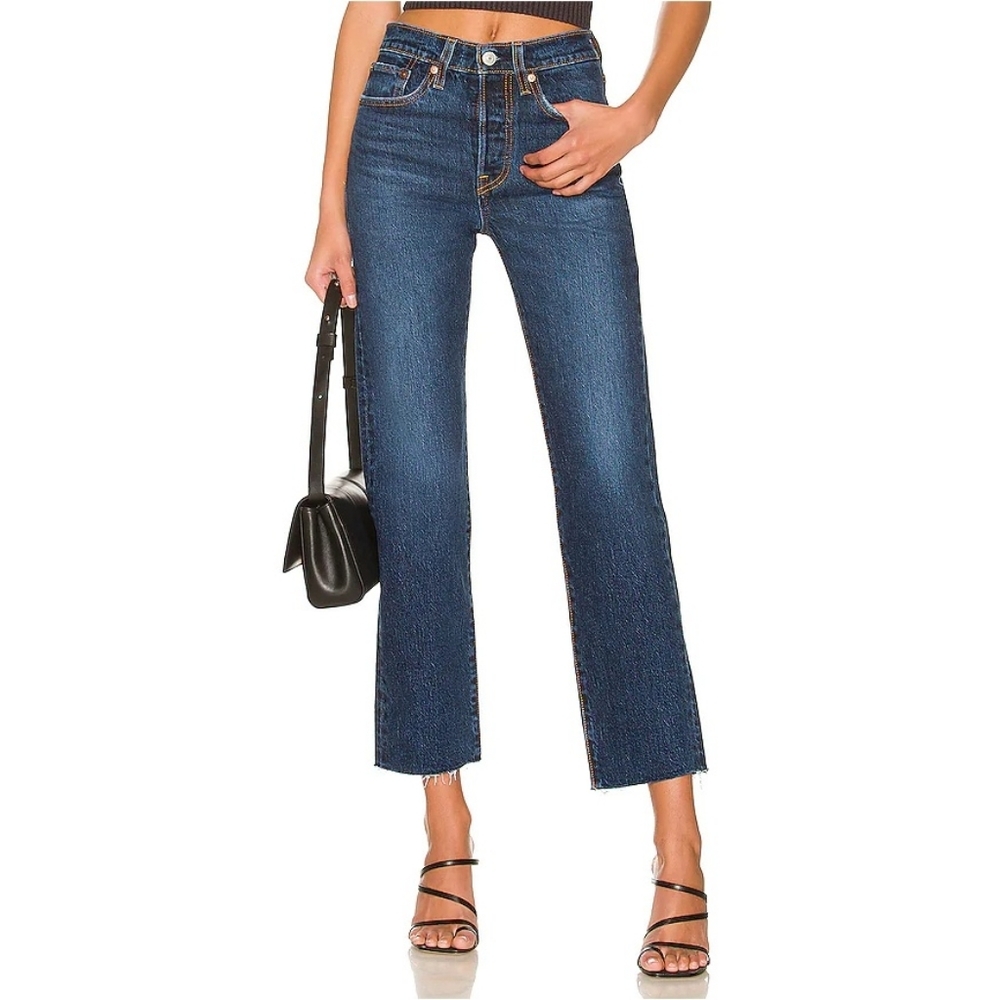 Levi's Wedgie Straight Cropped Raw Hem Busted Knee Jeans 28
